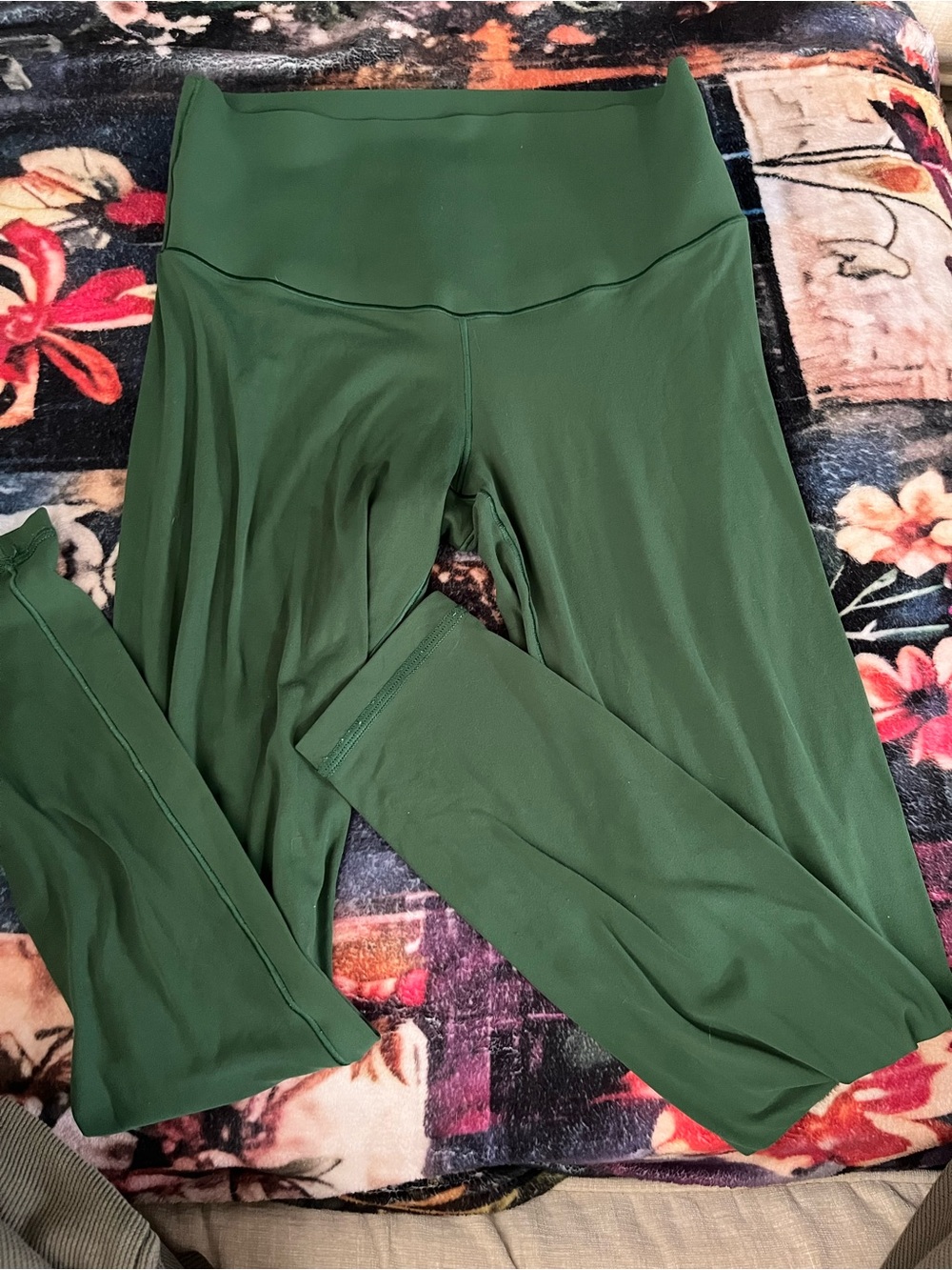 High-Waist Green Aerie Leggings